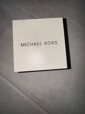 Michael Kors Cream Jewelry Box with Silver Logo